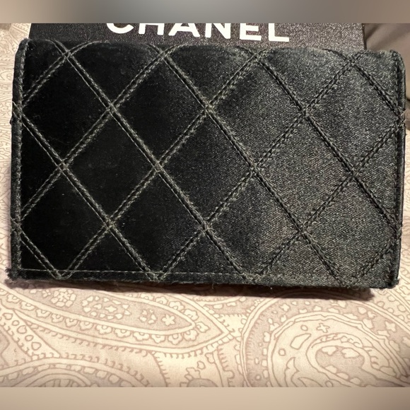 Authentic Vintage CC card or coin holder - Picture 2 of 16